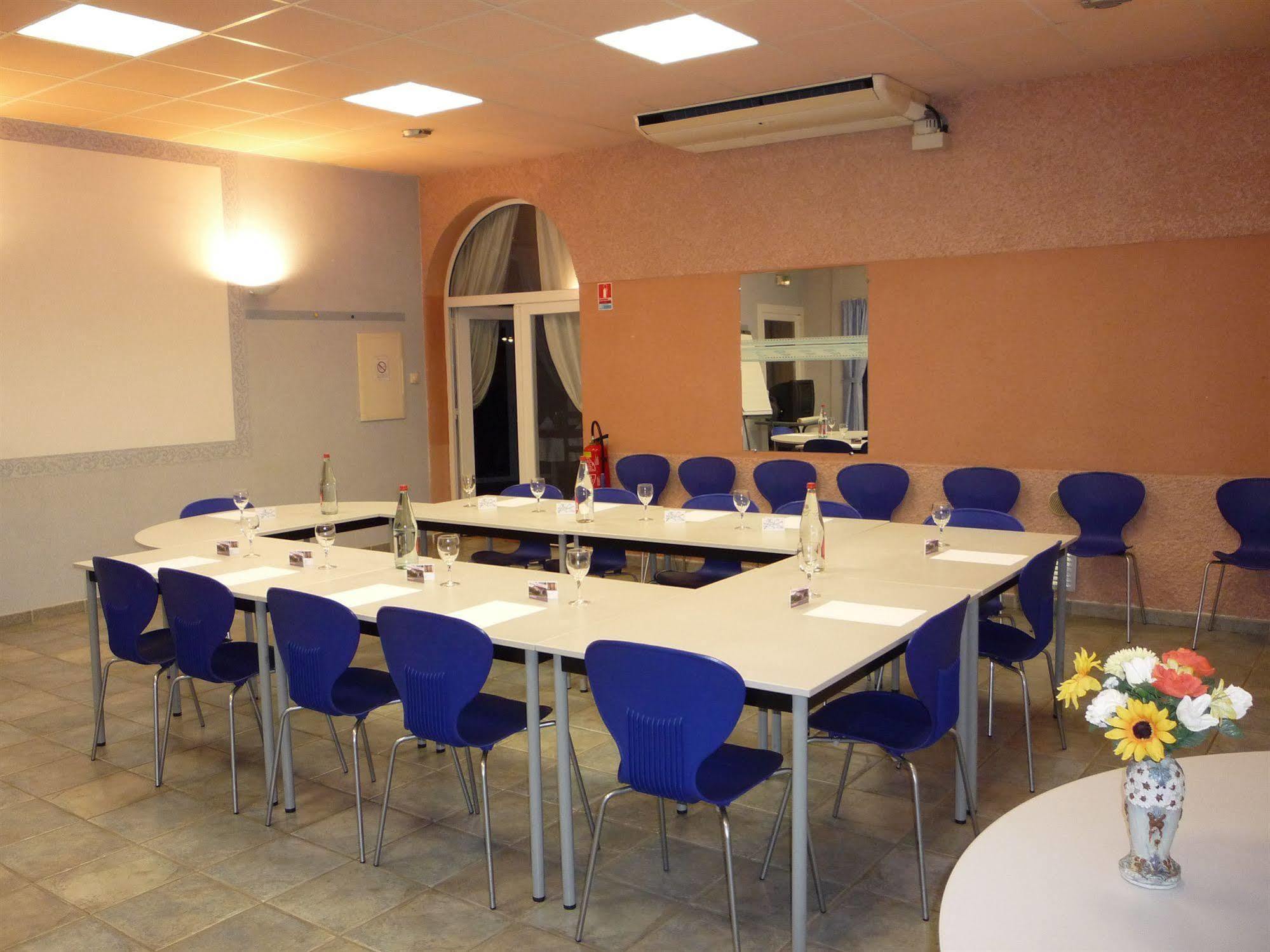 Cit'Hotel- Hotel D'Occitanie Pont-du-Casse Екстериор снимка